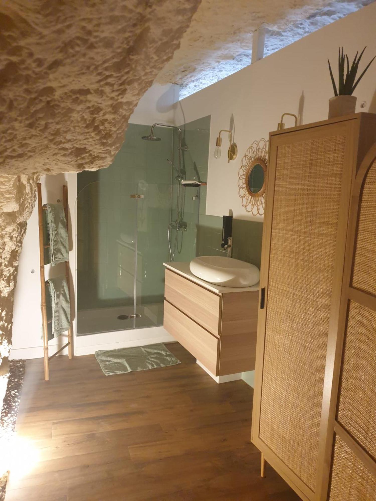 דירות Cangey La Grotte Du Bonheur מראה חיצוני תמונה