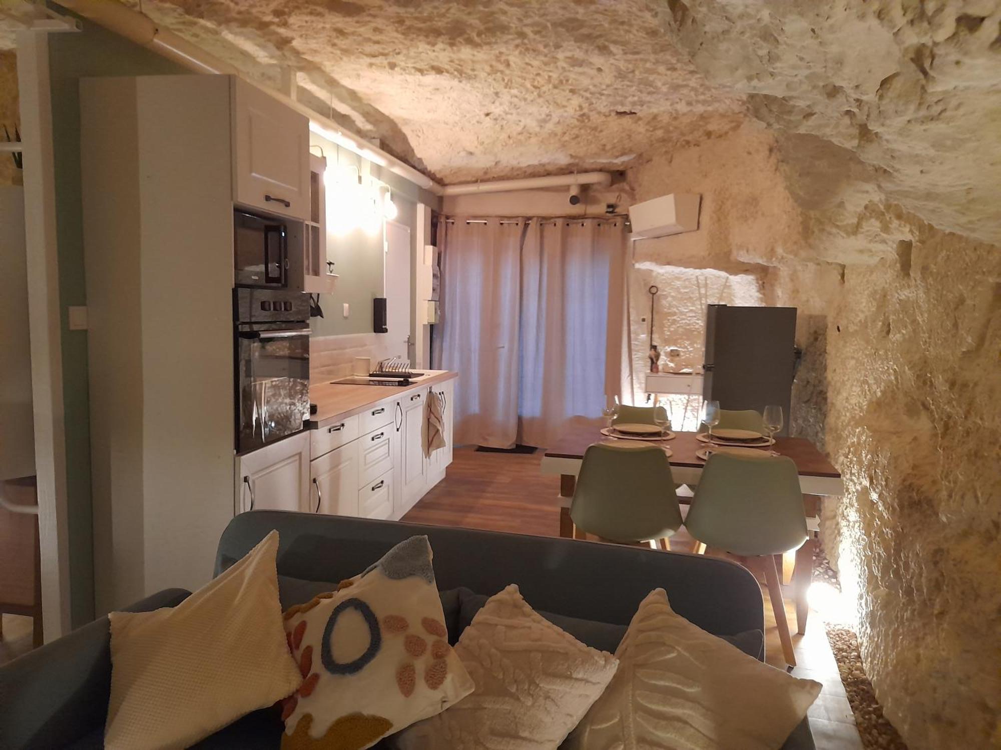 דירות Cangey La Grotte Du Bonheur מראה חיצוני תמונה