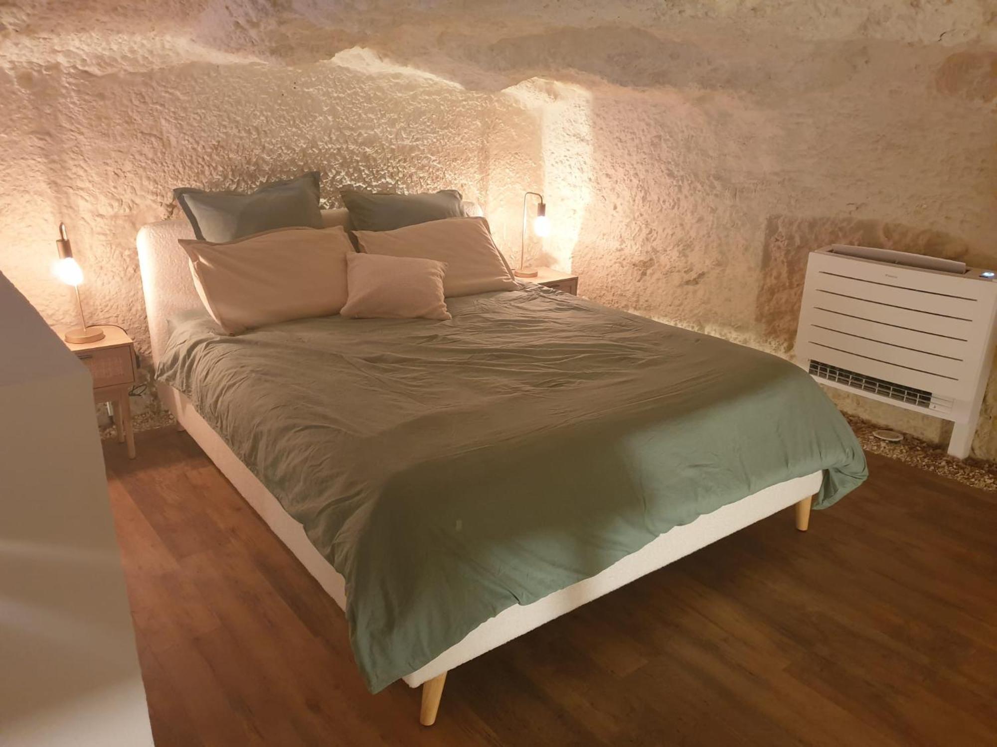 דירות Cangey La Grotte Du Bonheur מראה חיצוני תמונה